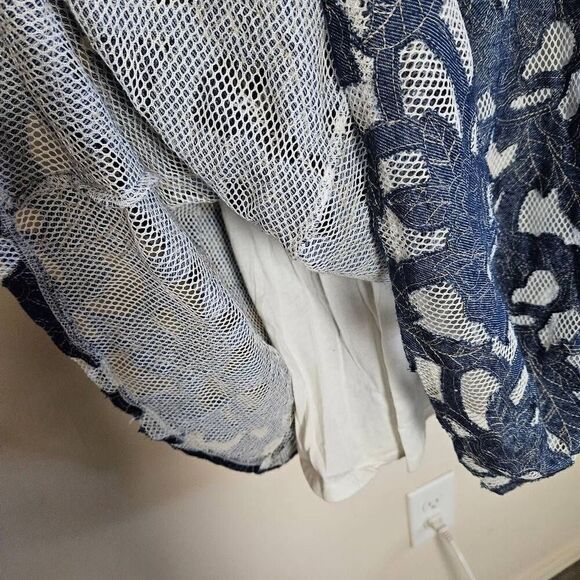 Maison Jules Chambray Leaves Dress - Picture 5 of 9